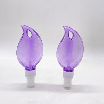 PET Heart / Leaf Shape Plastic Spray Bottle with Hanging Key Chain Collar Material PET