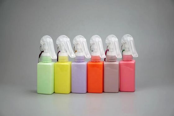 Screen Printing 100ml PET Square Shape Trigger Sprayer Bottle with Portable Mental Hook